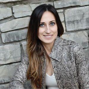 Meet your Posher, Kara